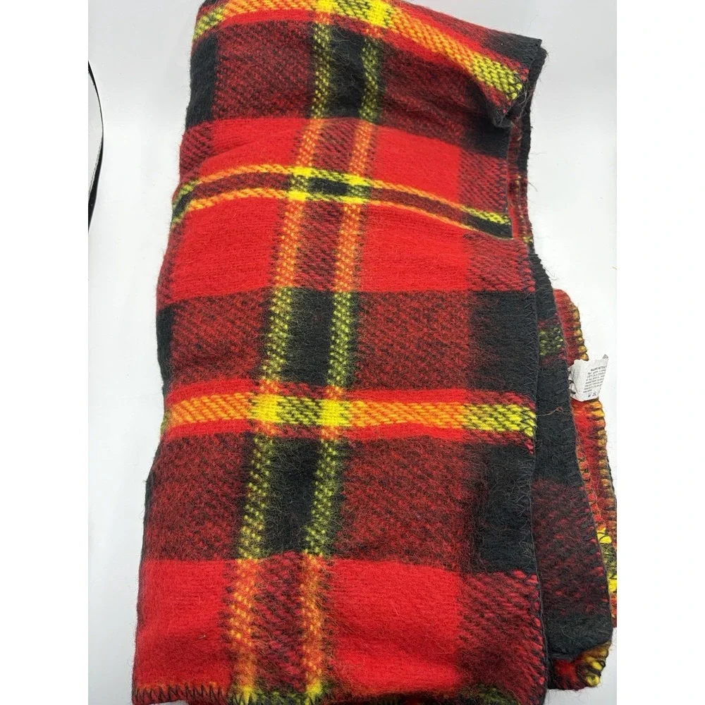 Vintage Red Black Plaid Throw Blanket 84x46 Acrylic Made USA Camp Cabin